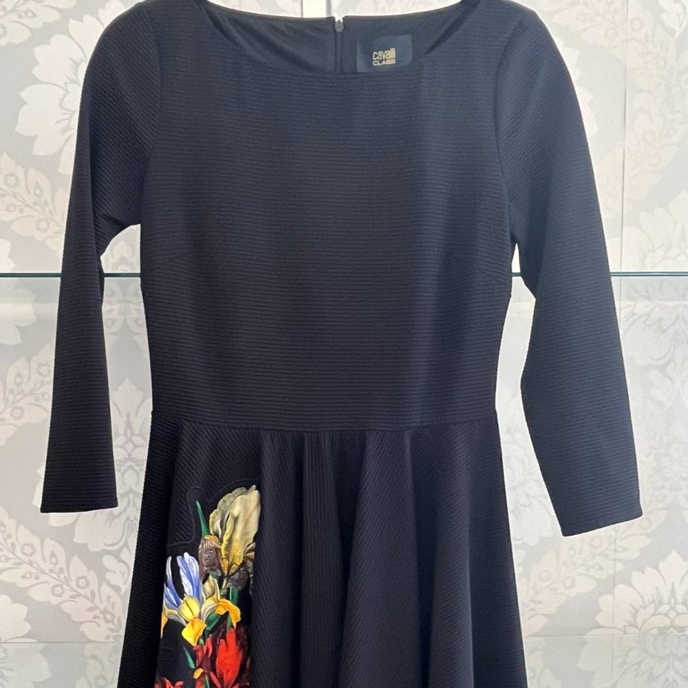 CAVALLI CLASS Black 3/4 Sleeve Floral Accent A-Line Dress